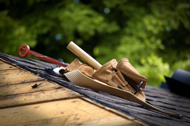 Roofers Near Hanscom Afb, MA Available Now